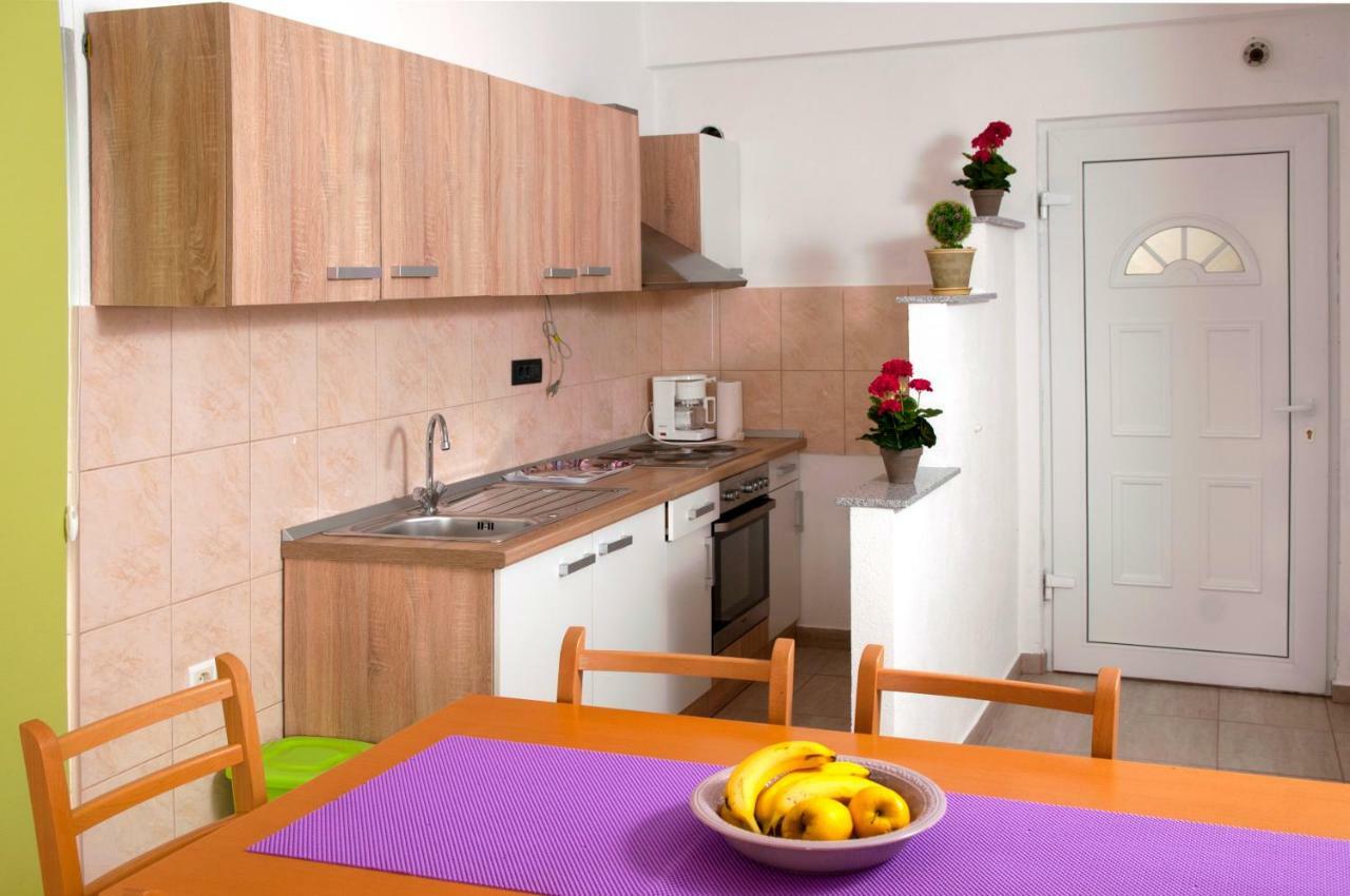 Apartment Kraljevic Blato na Cetini Kültér fotó